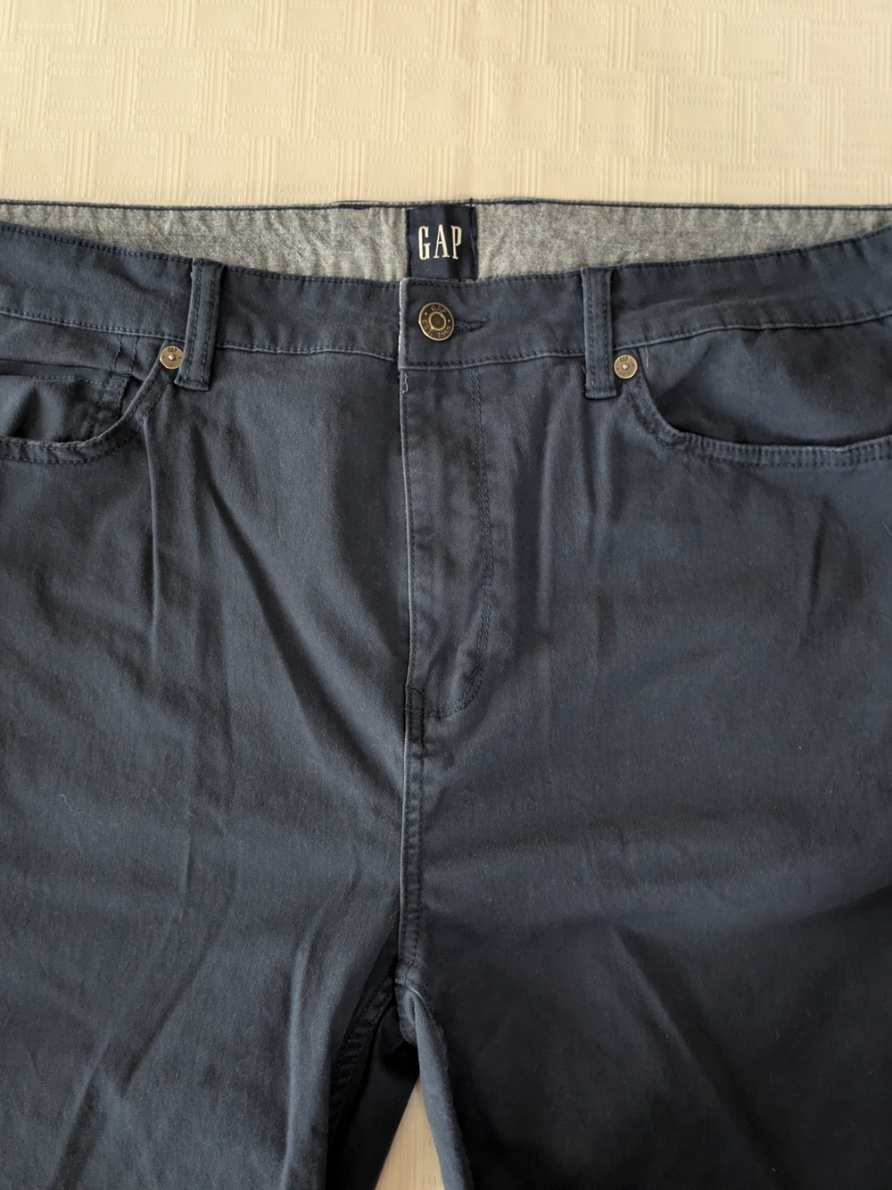 GAP Men's Chinos in Navy 40x30